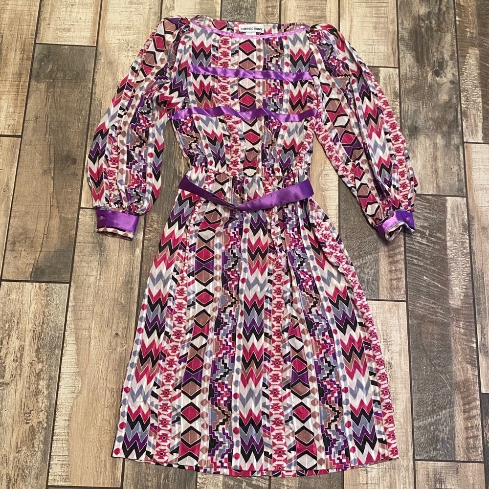 Vintage Union Made Connections Purple Geometric Print Long Sleeve Midi Dress